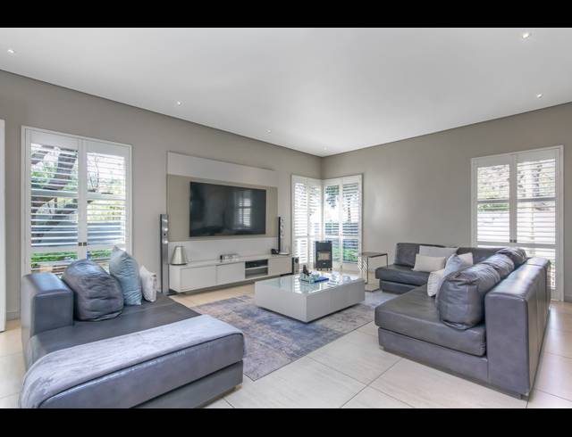 4 BEDROOM CLUSTER FOR SALE IN MORNINGSIDE